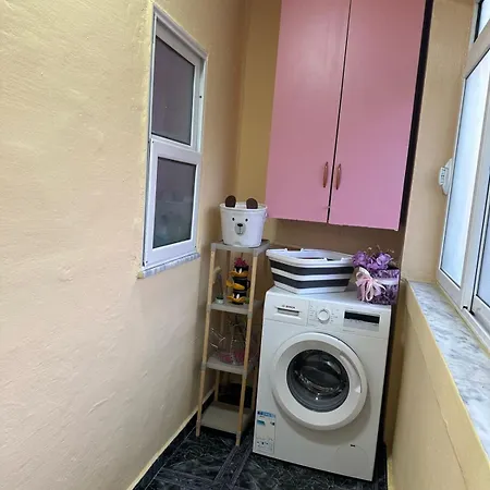 Dei Bed and Breakfast Τίρανα